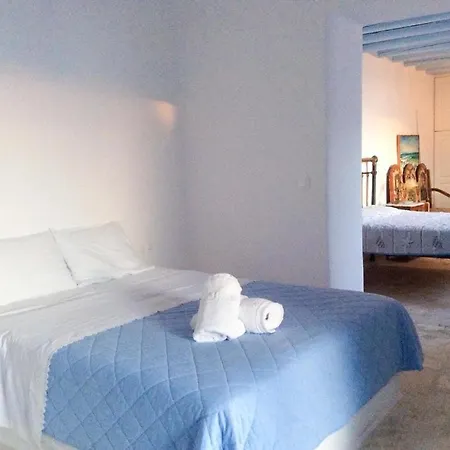 Poseidon Secret Blue Pools 3* Ornos (Mykonos)